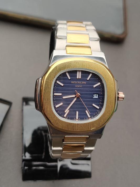 Patek Philippe Nautilus-Two tone blue dial