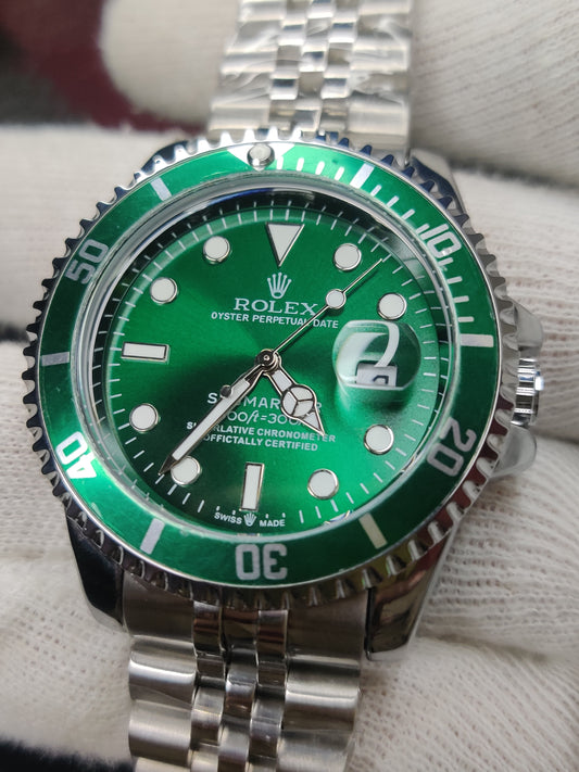 Rolex GMT semi automatic Green dial- Silver Edition